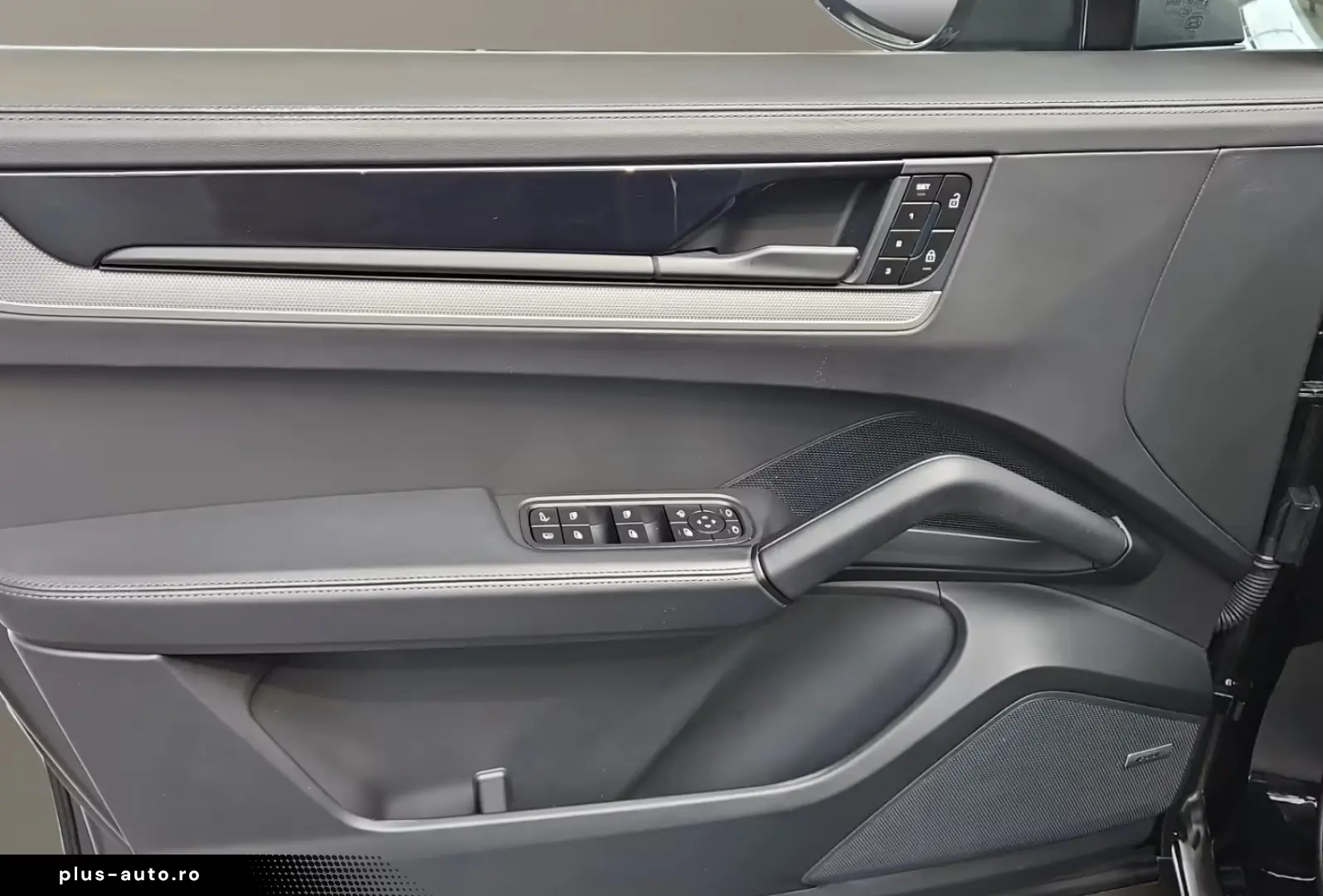 PORSCHE Cayenne S E-Hybrid Coupe