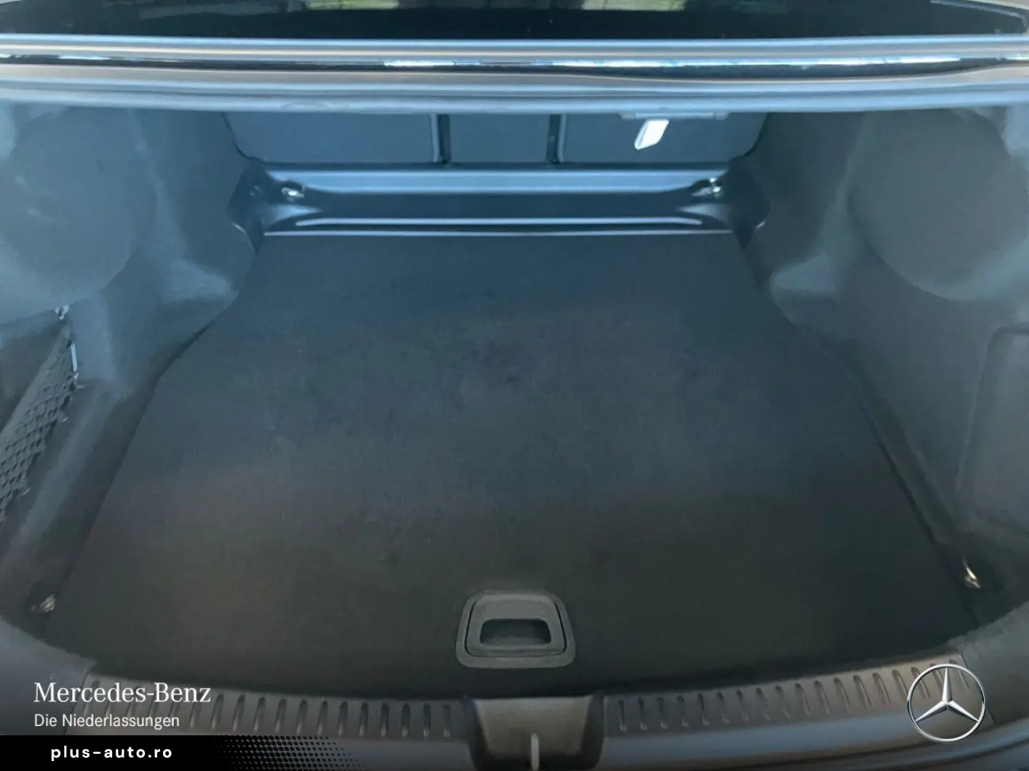 MERCEDES-BENZ E 220 d AMG Prem. 21  NIGHT FAHRASS  D&hellip;
