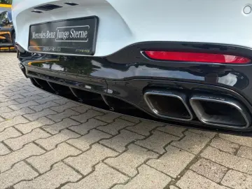 MERCEDES-BENZ AMG SL 63 4M