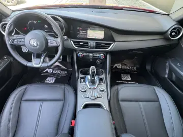 ALFA ROMEO Giulia Ti Q4 MEMORY ACC NAVI KAMERA LEDER