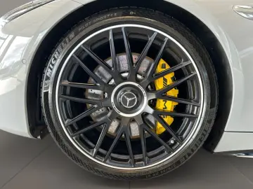 MERCEDES-BENZ AMG SL 63 4matic