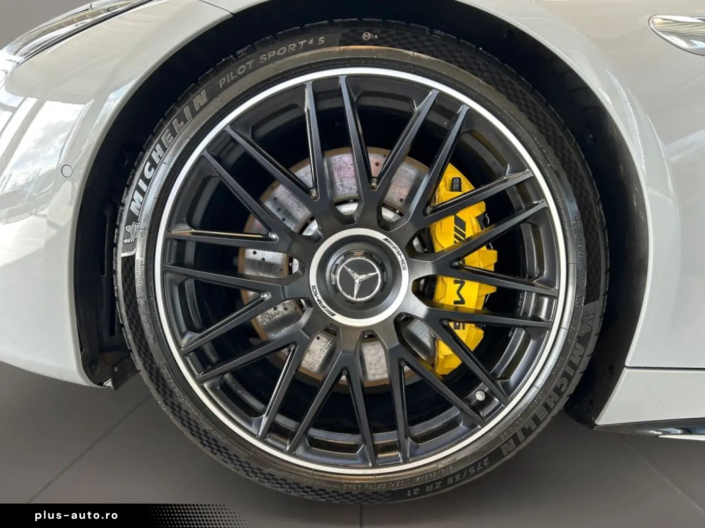 MERCEDES-BENZ AMG SL 63 4matic