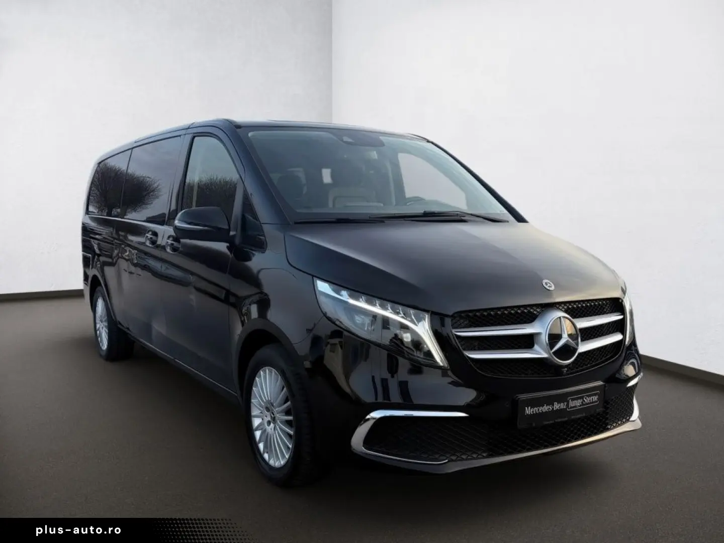MERCEDES-BENZ V 300