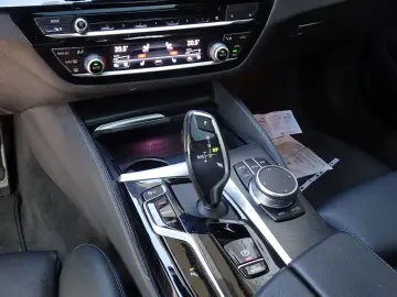 BMW 520d Lim. M Sport ACC DriveAssi elGSD HiFi 4xSH