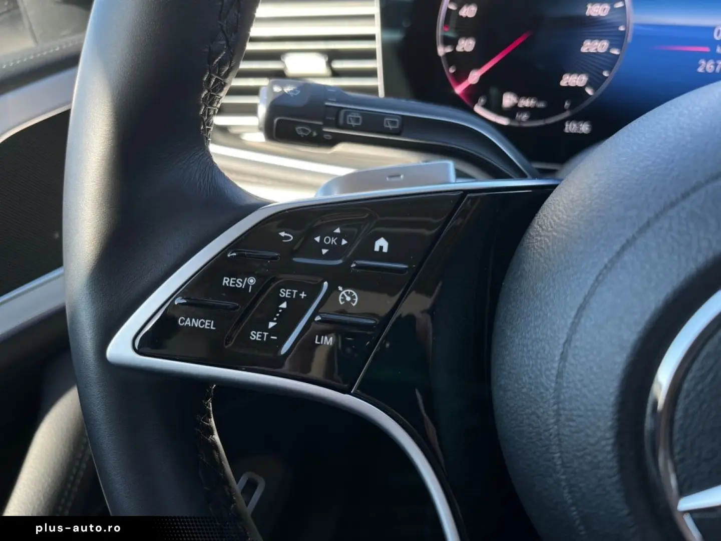 MERCEDES-BENZ GLE 350 de 4M AIRMATIC AHK3 5t Pano Si&hellip;