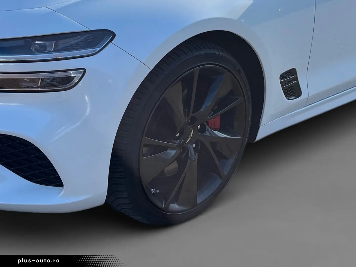 GENESIS G70 2024 — imagine 10