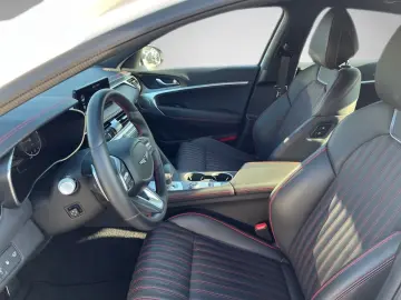 GENESIS G70 2.2 D Sport AWD