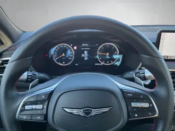 GENESIS G70 2.2 D Sport AWD