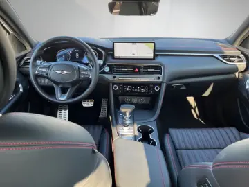 GENESIS G70 2.2 D Sport AWD