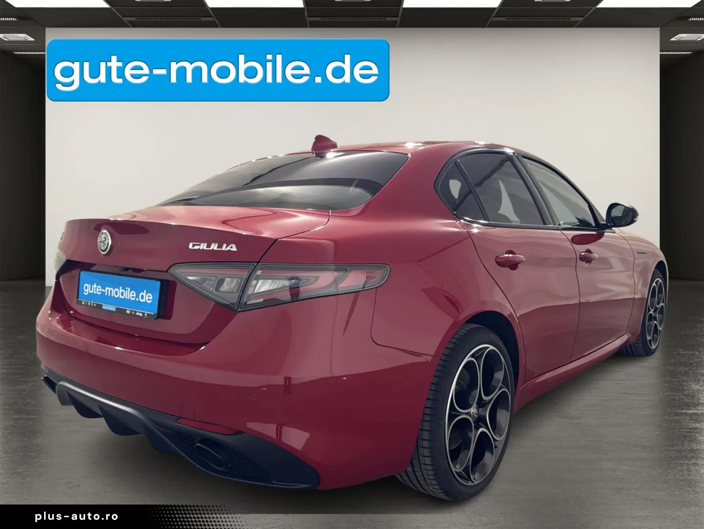 ALFA ROMEO Giulia 2.0 Competizione Q4   MATRIX   19  LM