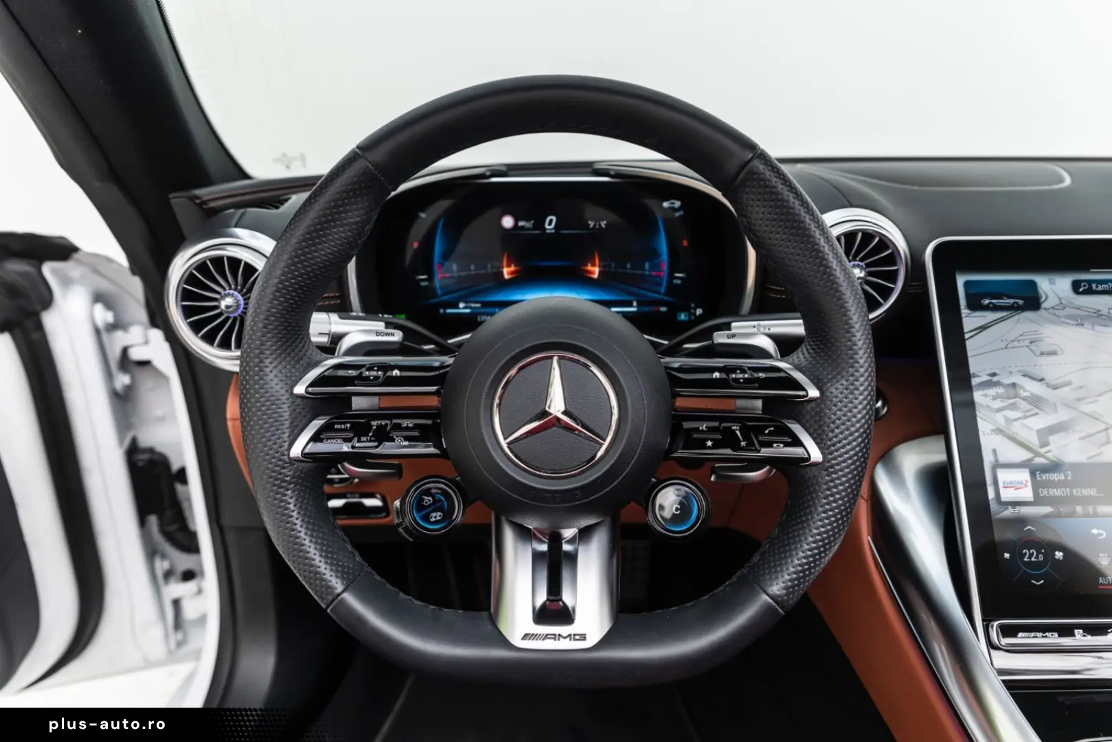 MERCEDES-BENZ Lifting Designo Massage 360 Head-Up