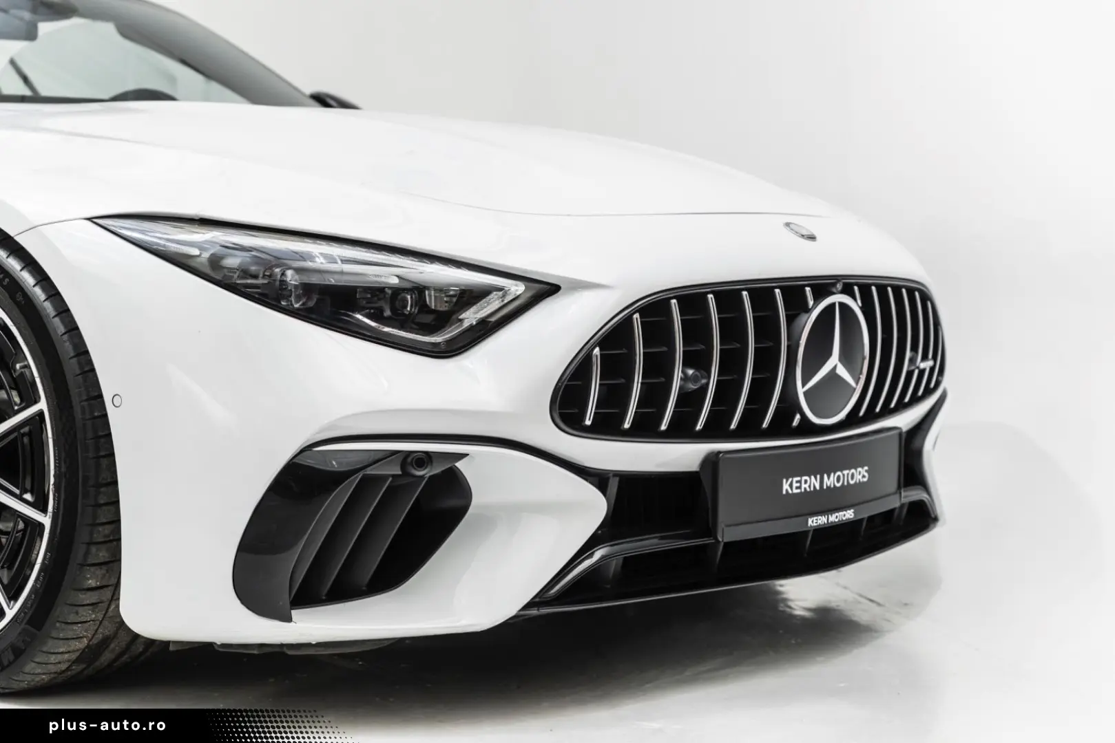 MERCEDES-BENZ Lifting Designo Massage 360 Head-Up