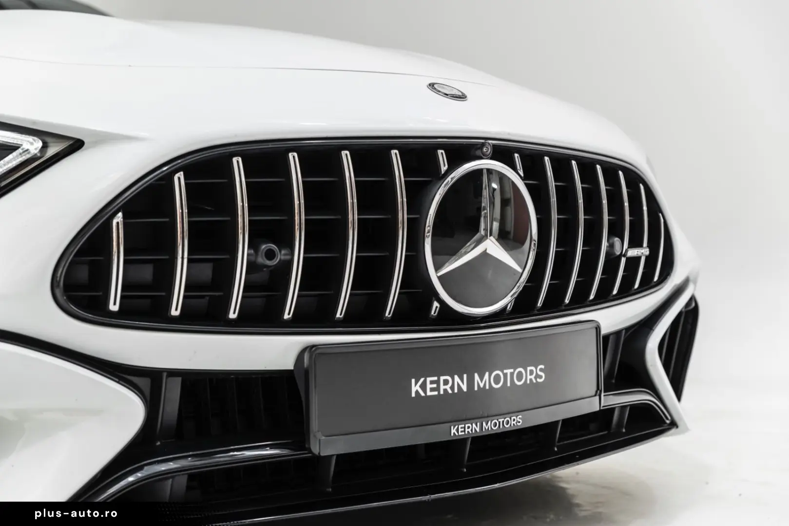 MERCEDES-BENZ Lifting Designo Massage 360 Head-Up