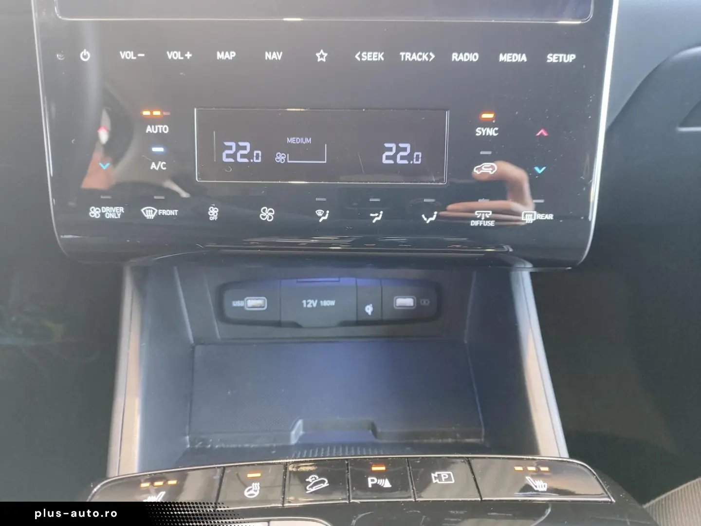 HYUNDAI TUCSON 1.6 T-GDI DCT PHEV 4WD Trend LED Navi ACC