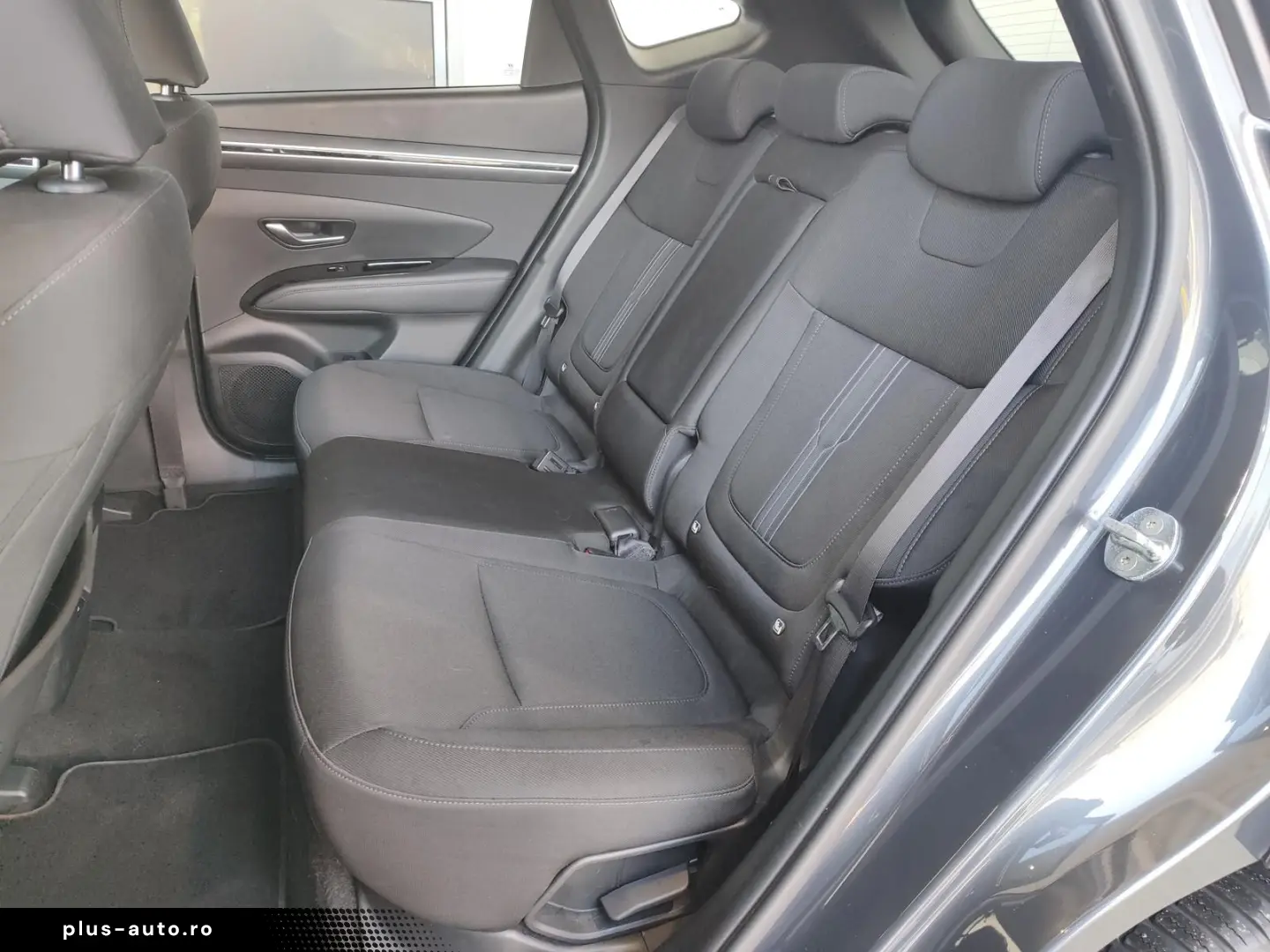 HYUNDAI TUCSON 1.6 T-GDI DCT PHEV 4WD Trend LED Navi ACC