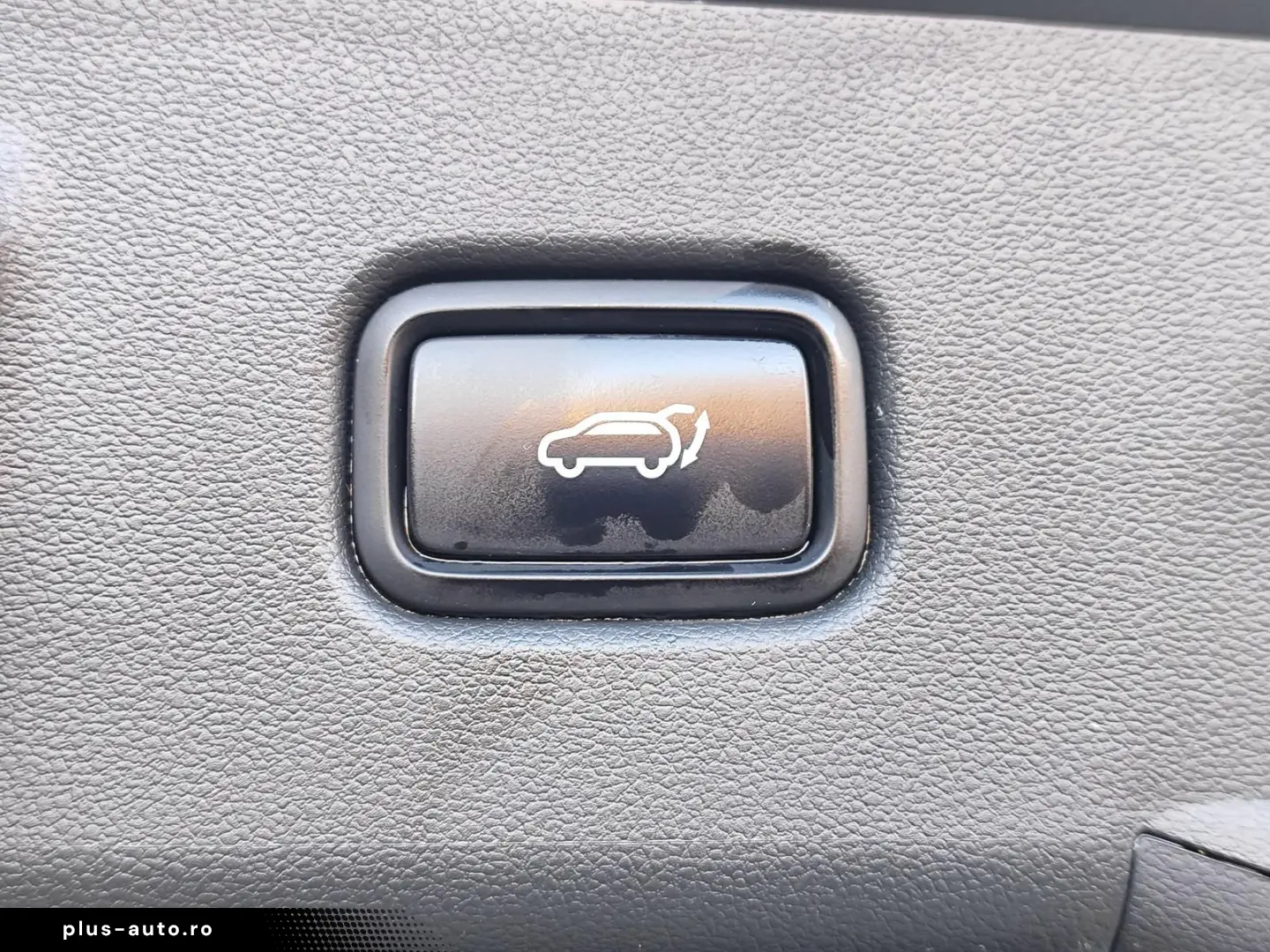 HYUNDAI TUCSON 1.6 T-GDI DCT PHEV 4WD Trend LED Navi ACC
