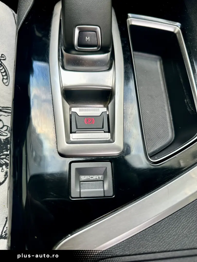 Peugeot 3008 2019 127.000km Trapa Haion Rate Garantie