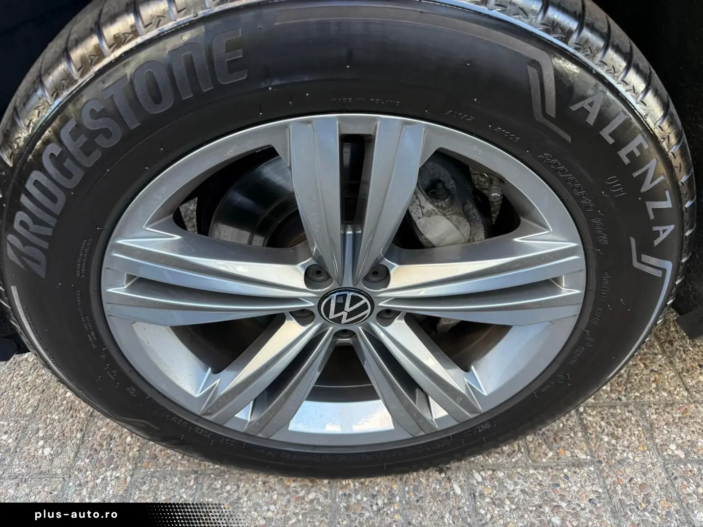 VW Touareg 4Motion Busin. Navi Leder Virt App Pano