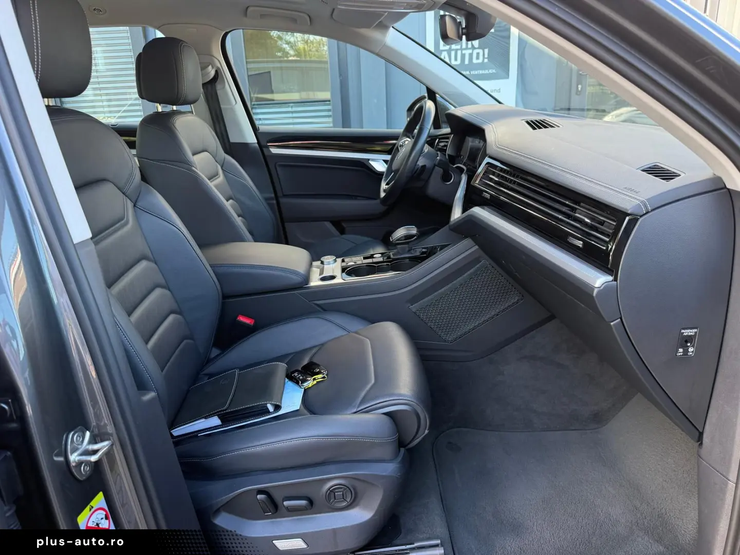 VW Touareg 4Motion Busin. Navi Leder Virt App Pano
