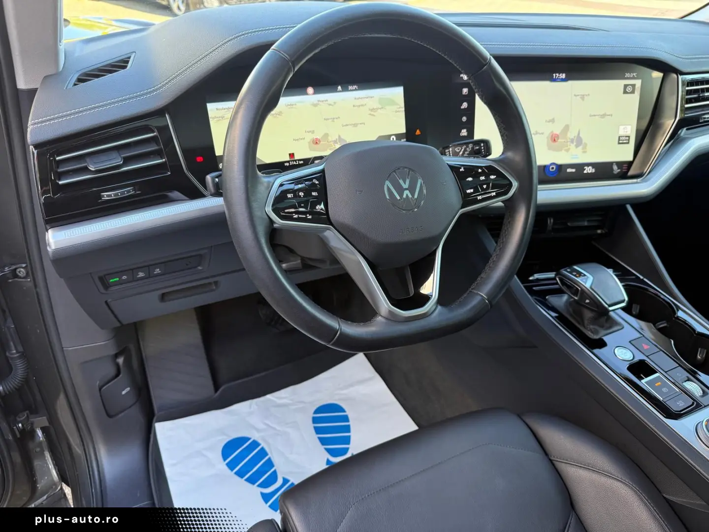 VW Touareg 4Motion Busin. Navi Leder Virt App Pano