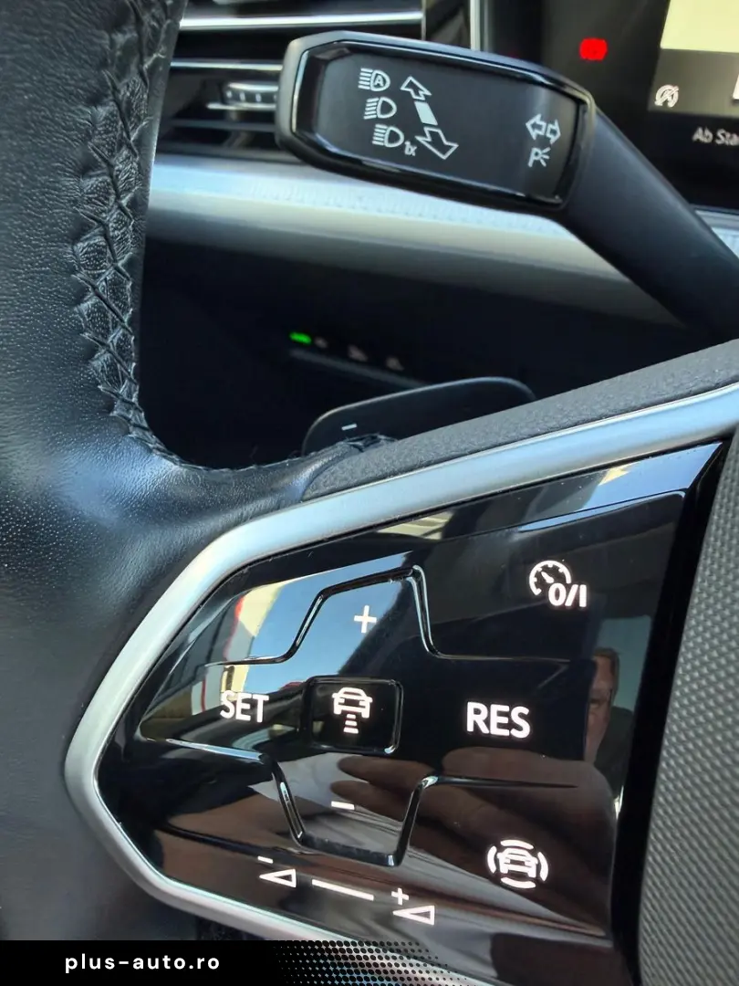 VW Touareg 4Motion Busin. Navi Leder Virt App Pano