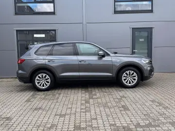 VW 3 0 TDI 4Motion Leder Matrix Navi AHK ACC LUFT