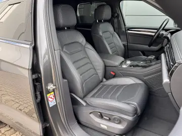 VW 3 0 TDI 4Motion Leder Matrix Navi AHK ACC LUFT