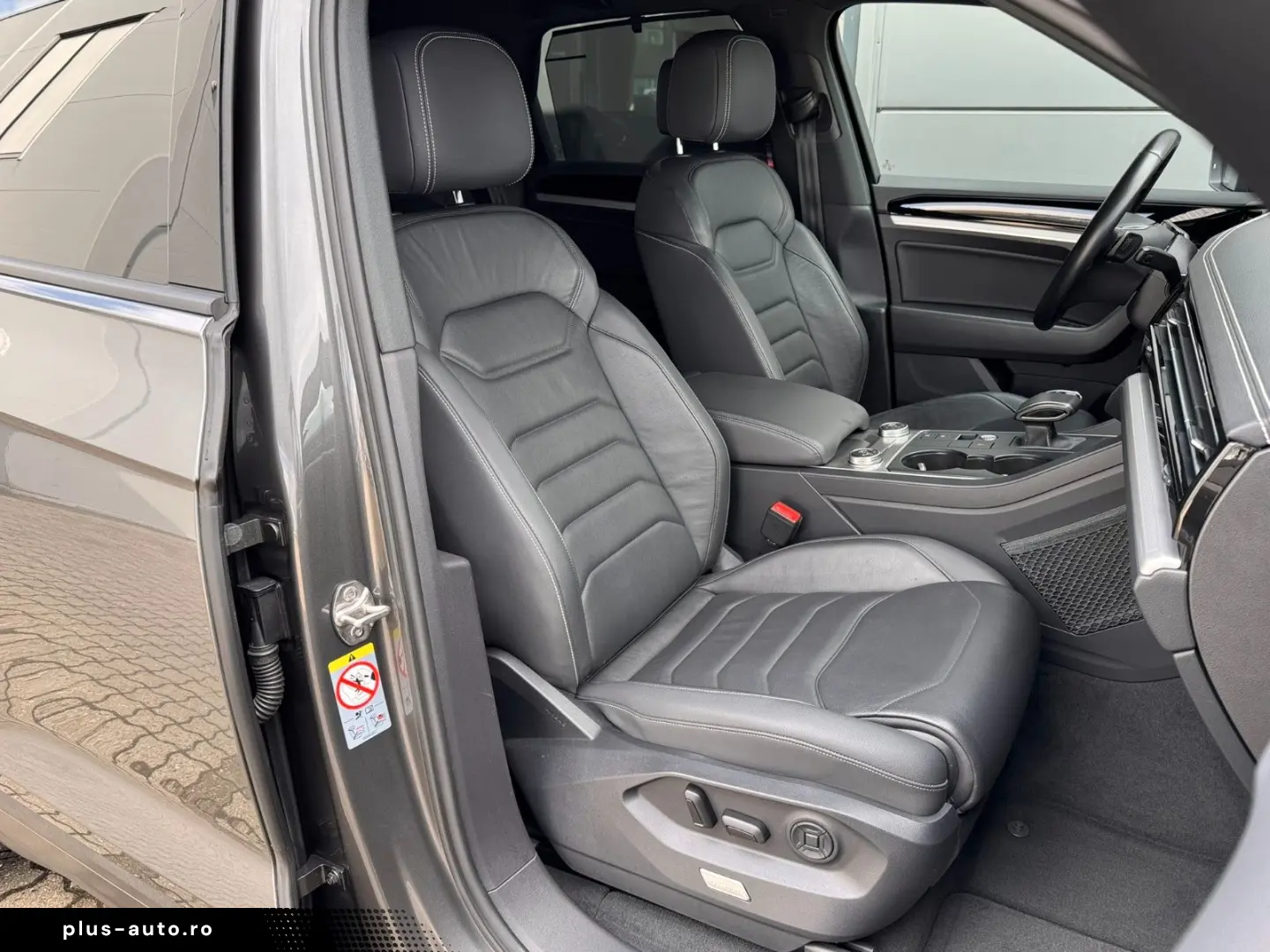 VW 3 0 TDI 4Motion Leder Matrix Navi AHK ACC LUFT