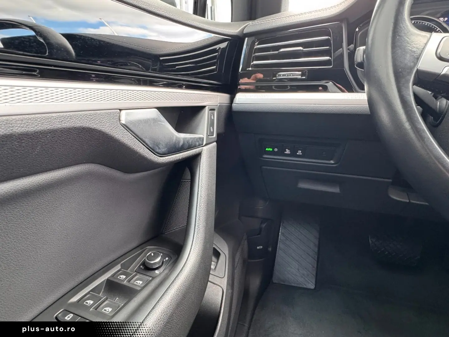 VW 3 0 TDI 4Motion Leder Matrix Navi AHK ACC LUFT