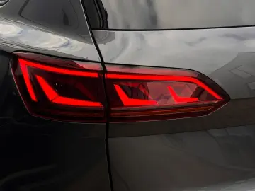 VW 3 0 TDI 4Motion Leder Matrix Navi AHK ACC LUFT