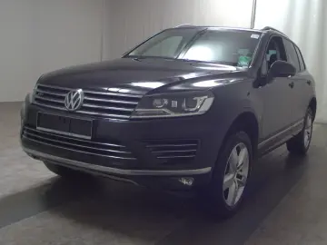 VW Touareg 3.0 TDI 4M R-Line Luft Leder Navi AHK