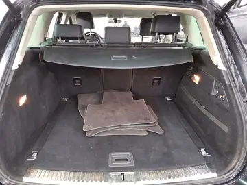 VW Touareg 3.0 TDI 4M R-Line Luft Leder Navi AHK