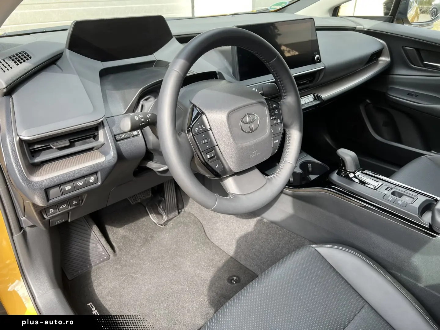 TOYOTA Prius Plug-in Hybrid Advanced  Solardach 360 Kam