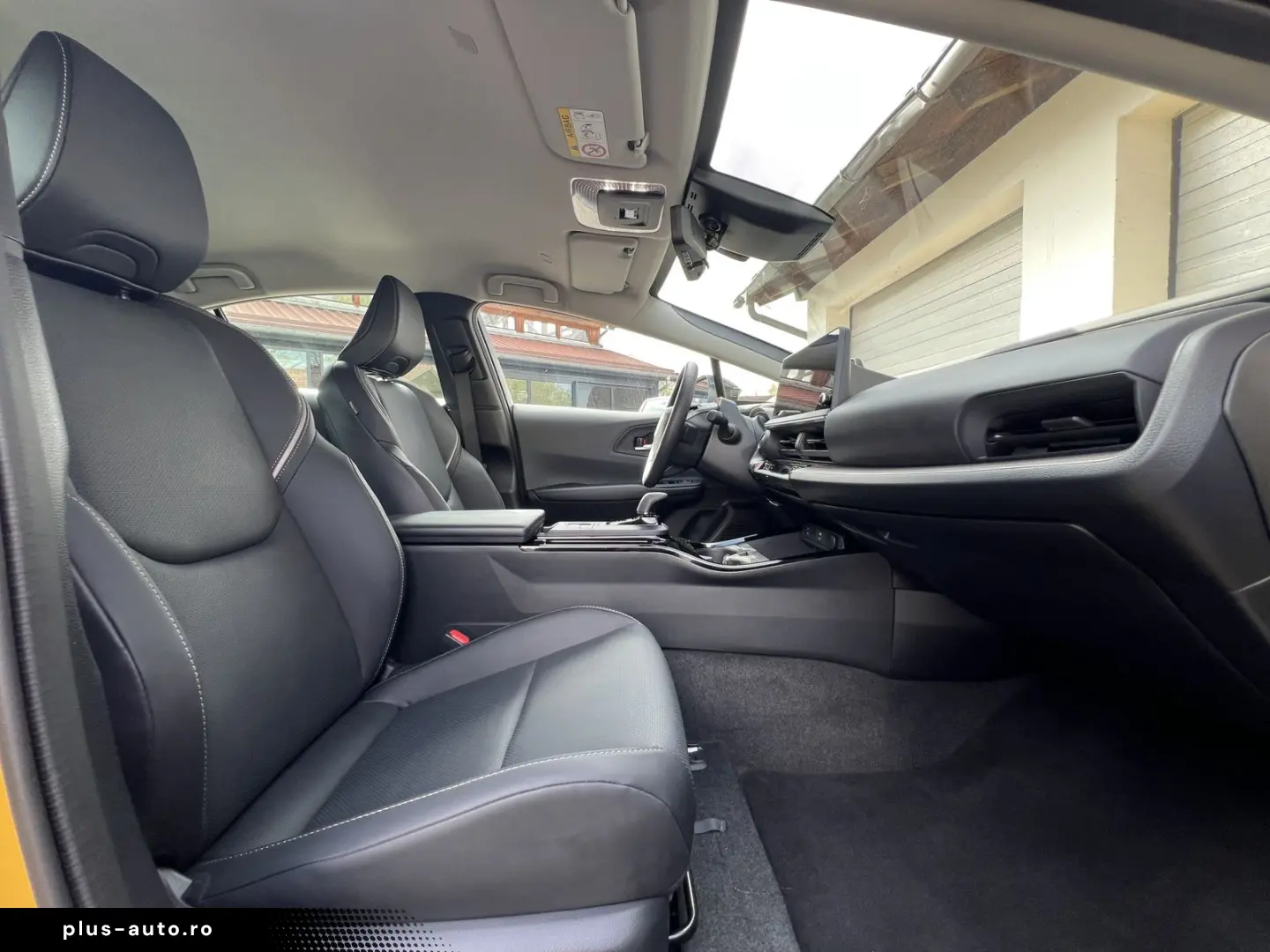 TOYOTA Prius Plug-in Hybrid Advanced  Solardach 360 Kam