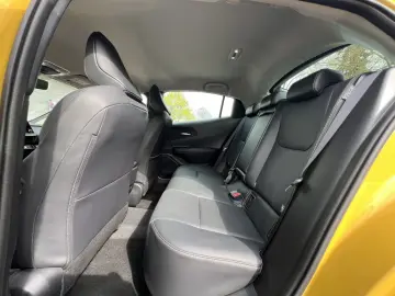 TOYOTA Prius Plug-in Hybrid Advanced  Solardach 360 Kam