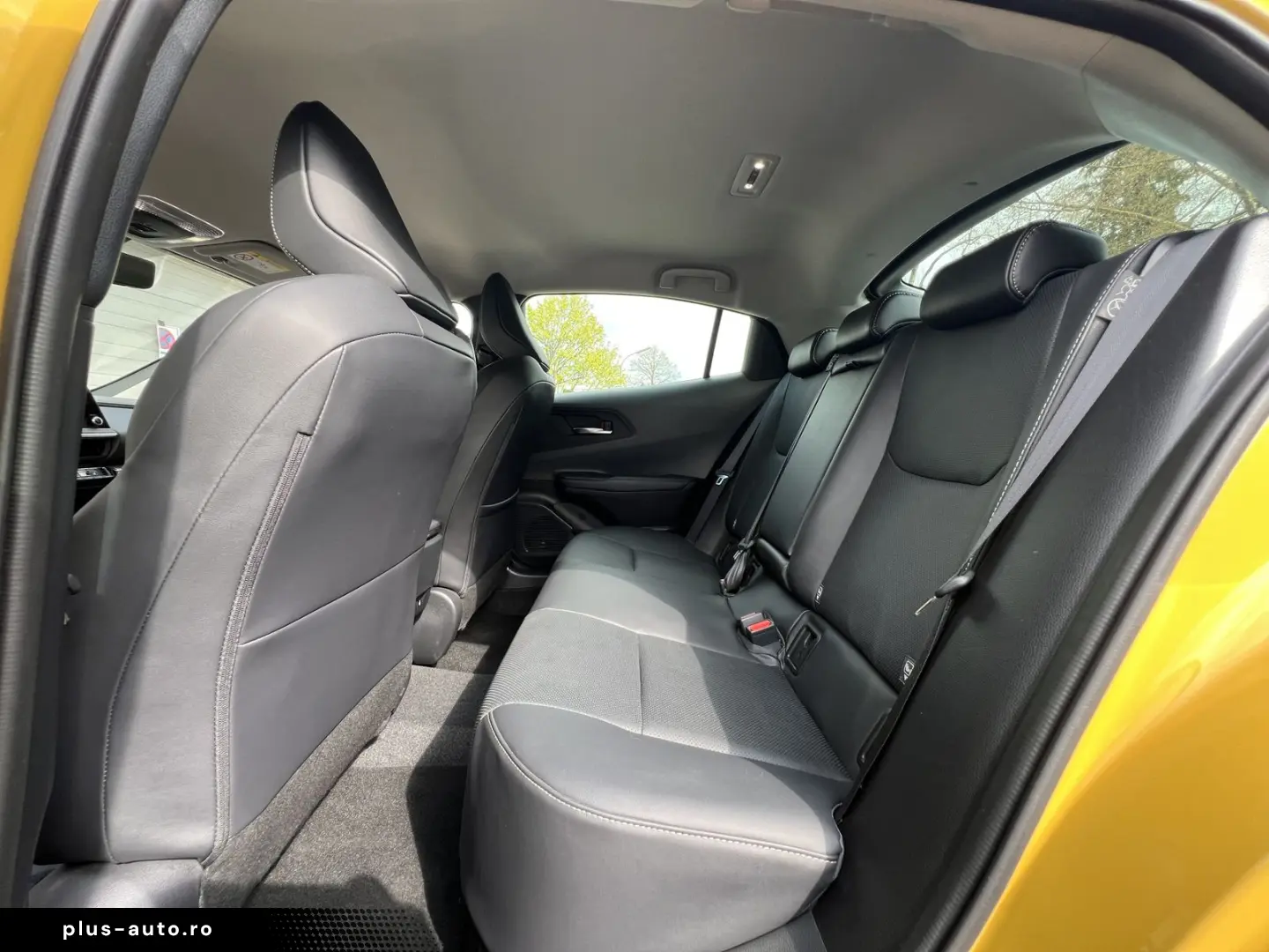TOYOTA Prius Plug-in Hybrid Advanced  Solardach 360 Kam