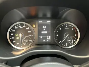 MERCEDES-BENZ Vito 119 CDI Tourer Lang 9GT LED NAVI KAMERA