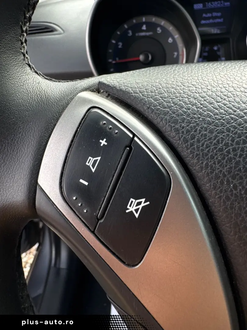 HYUNDAI i30 2013 — imagine 25