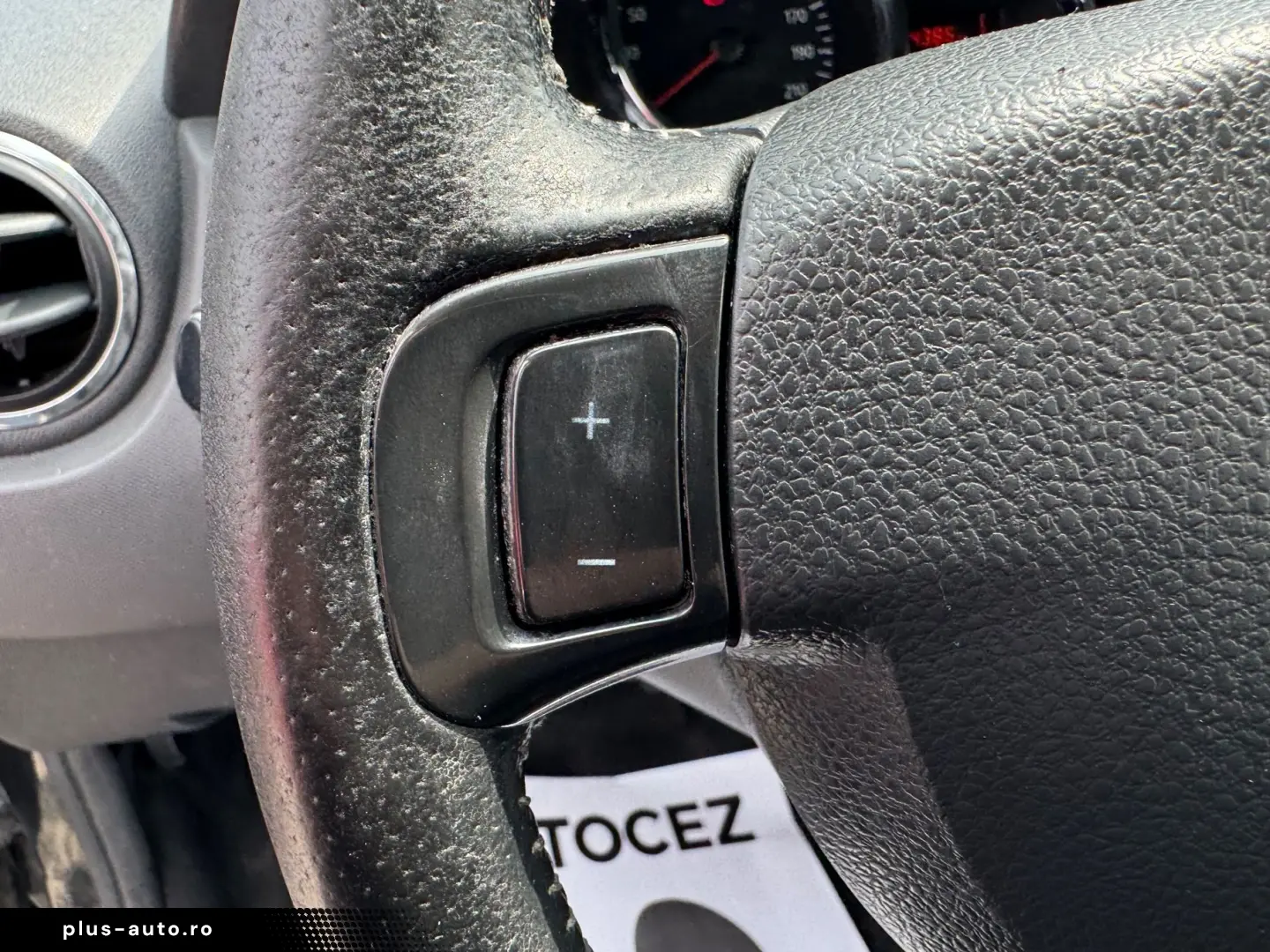 DACIA Duster 2015 — imagine 18