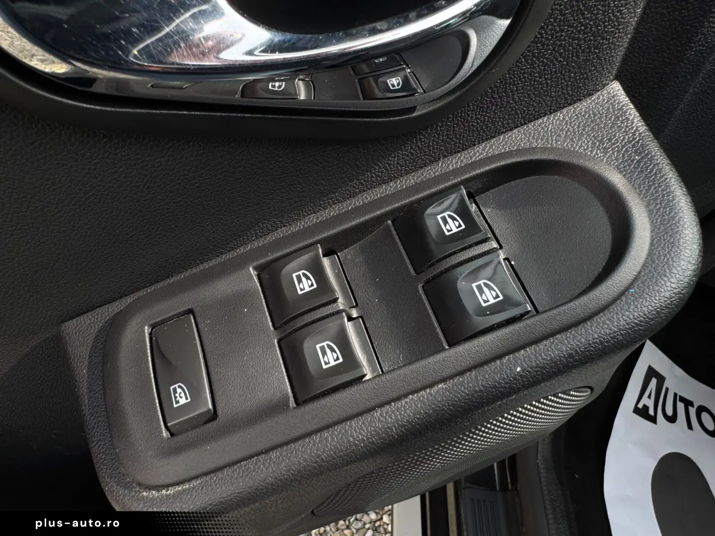 DACIA Duster 2015 — imagine 20