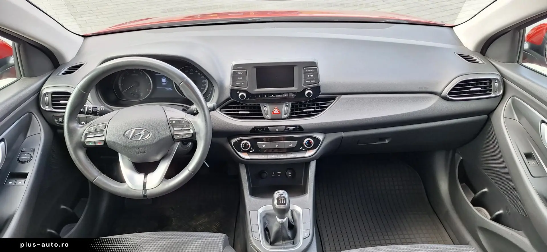HYUNDAI i30 2017 — imagine 11