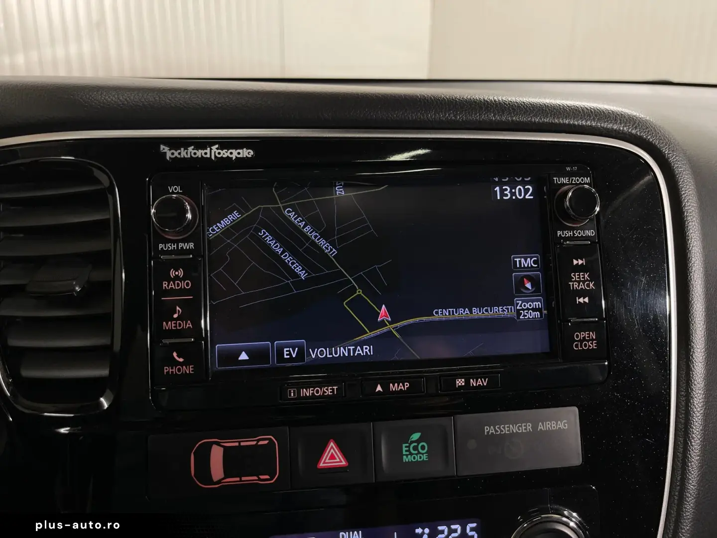 MITSUBISHI Outlander 2017 — imagine 15