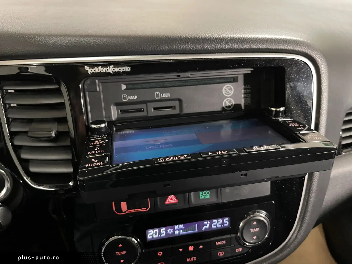 MITSUBISHI Outlander 2017 — imagine 18