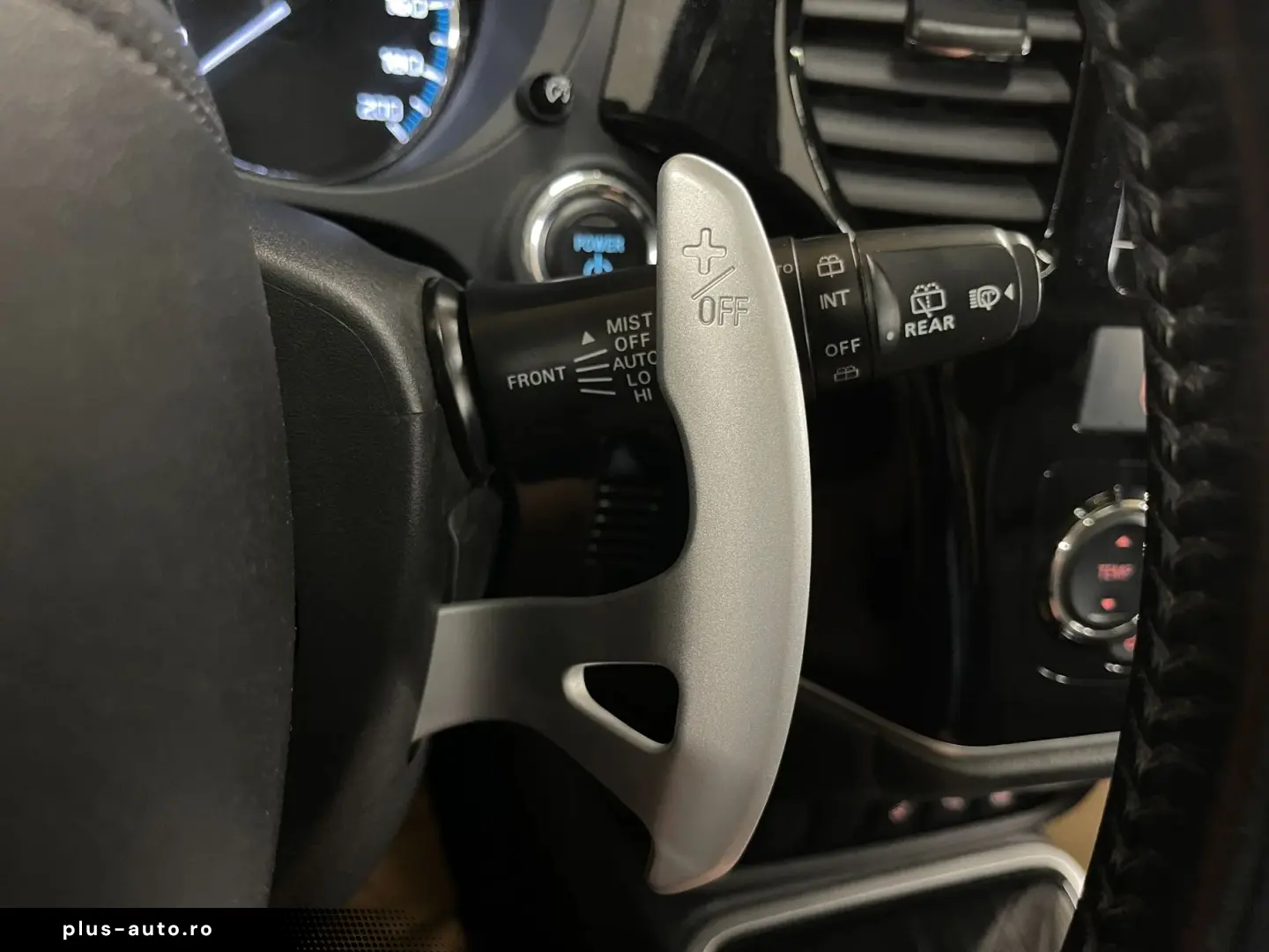 MITSUBISHI Outlander 2017 — imagine 25