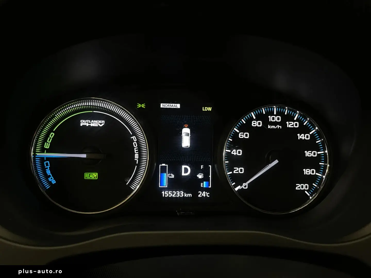 MITSUBISHI Outlander 2017 — imagine 30