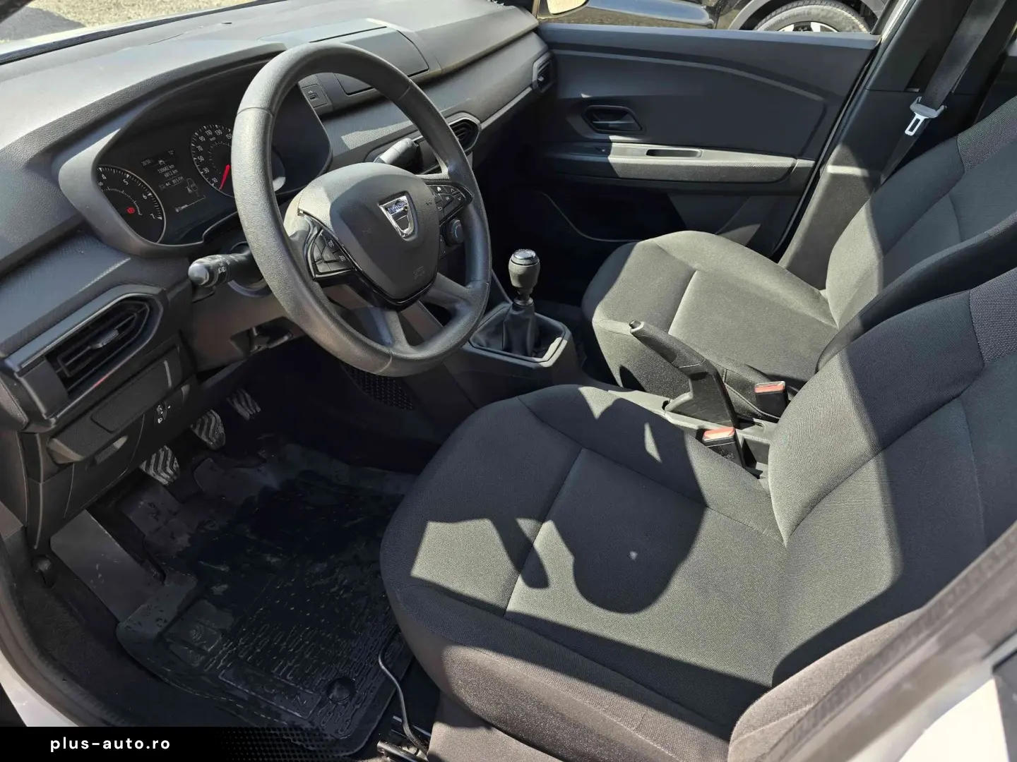 DACIA Logan 2021 — imagine 9