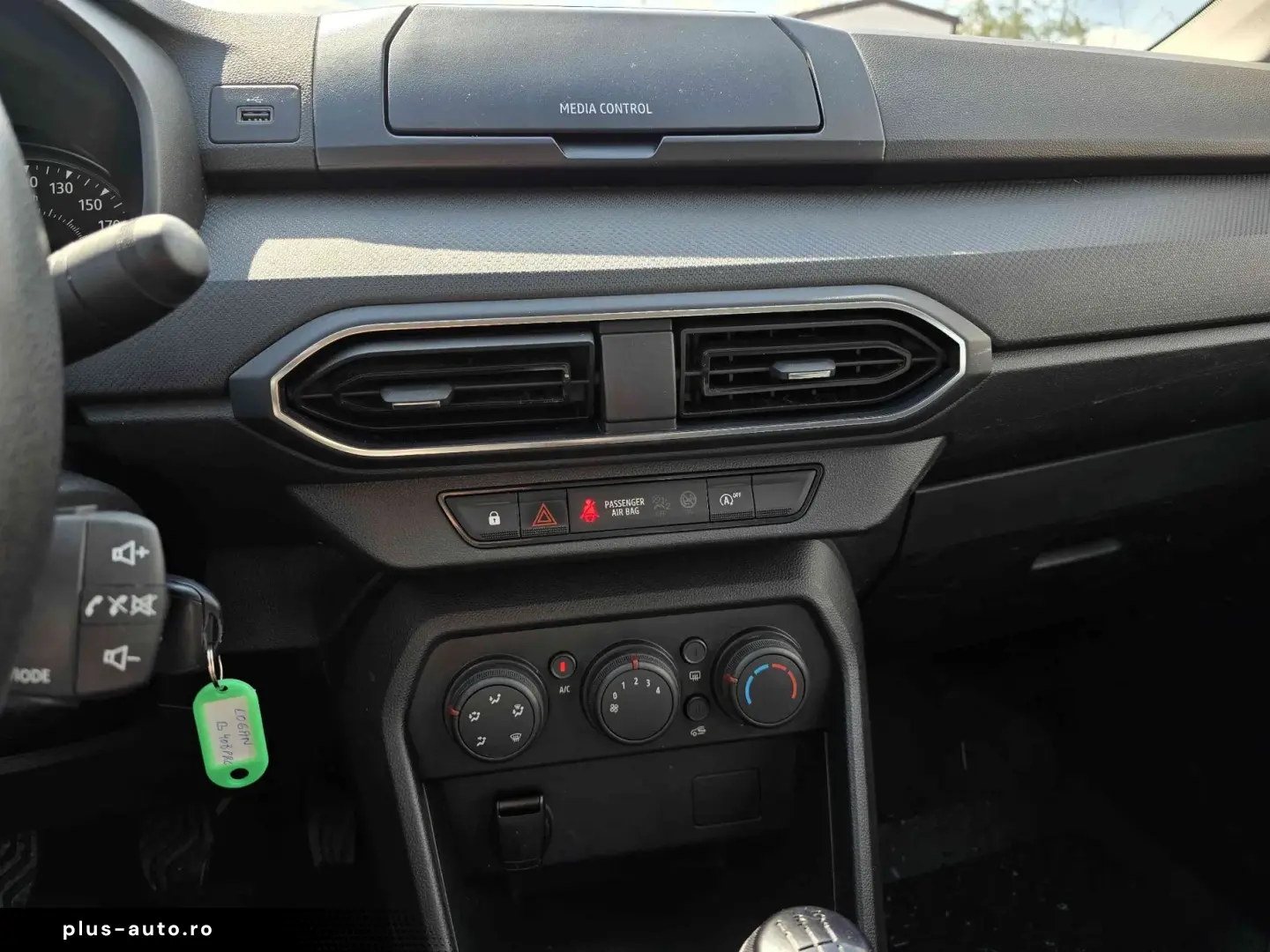 DACIA Logan 2021 — imagine 13