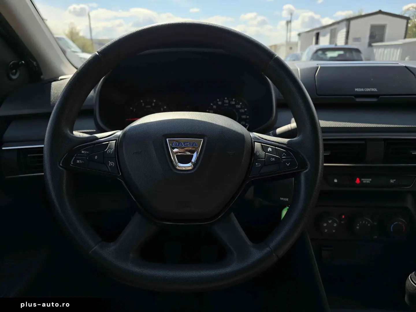 DACIA Logan 2021 — imagine 16