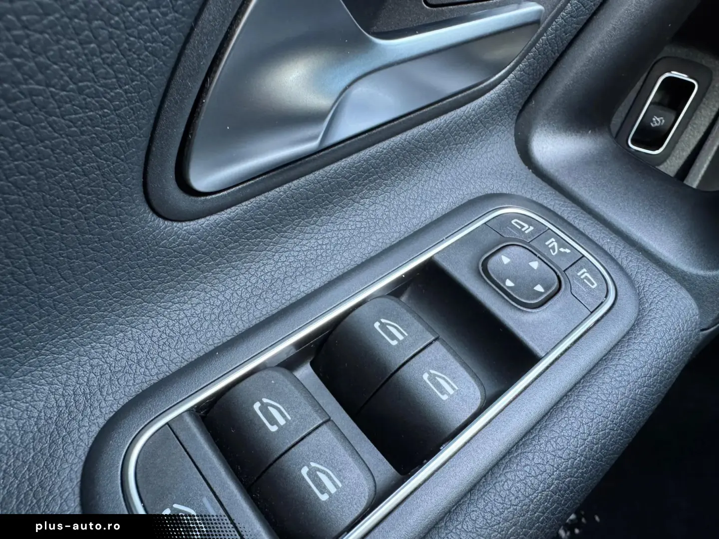 Mercedes-Benz A-180
