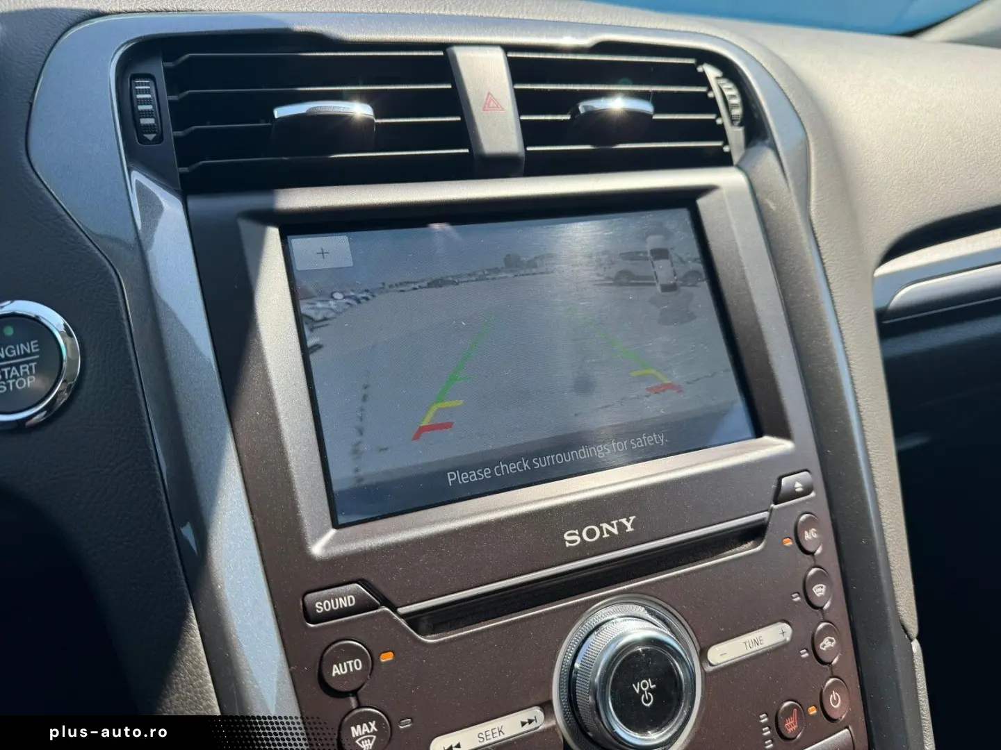 FORD Mondeo 2022 — imagine 11